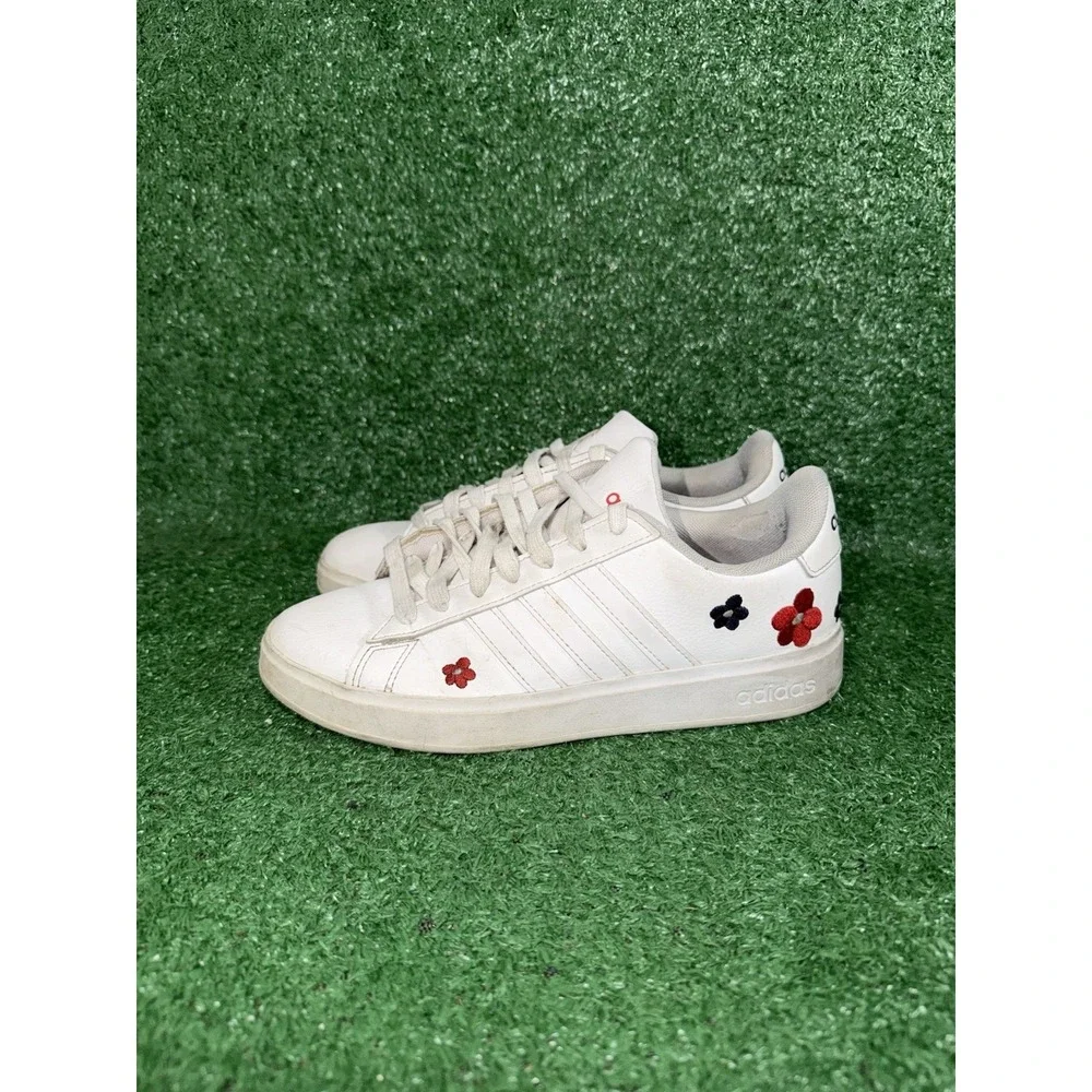 Adidas Womens Size 6.5 Grand Court 2.0 White Floral Flower Casual Shoes Sneakers